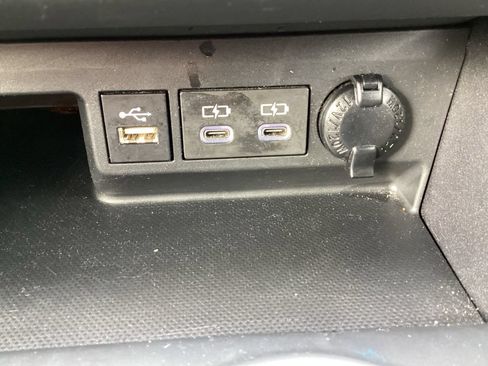 Used 2025 Toyota Highlander XSE AWD/4WD image 24