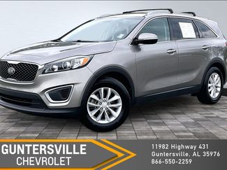 Used 2017 Kia Sorento LX w/ LX Convenience Package video 1