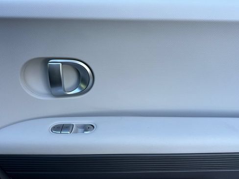Certified 2024 Hyundai Ioniq 5 SEL RWD image 19