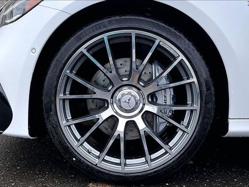 New 2026 Mercedes-Benz E 53 AMG e 4MATIC Sedan image 12