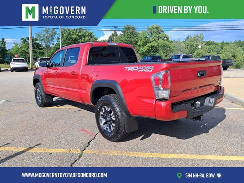 Used 2023 Toyota Tacoma TRD Off-Road w/ Technology Package AWD/4WD image 4