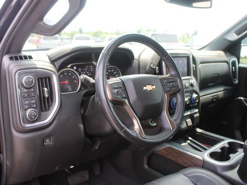 Used 2022 Chevrolet Silverado 1500 High Country w/ Safety Package II AWD/4WD image 24