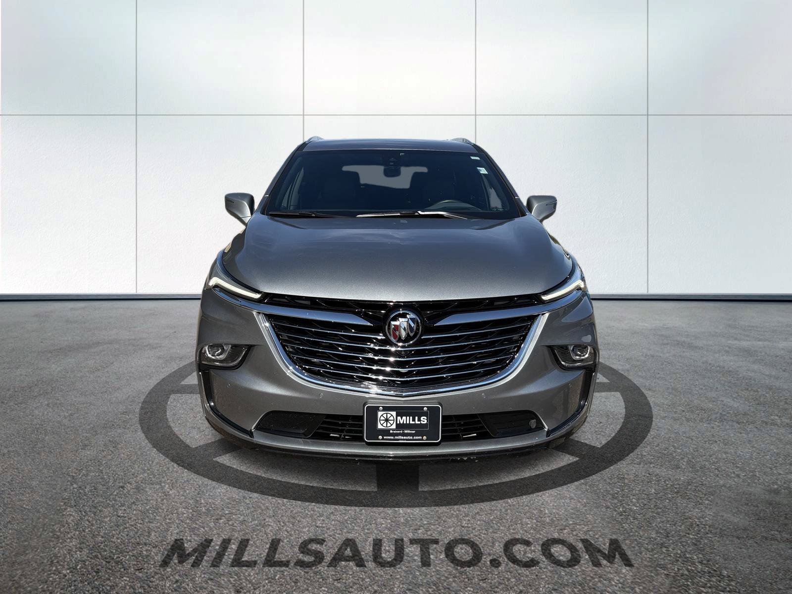 Used 2024 Buick Enclave Premium AWD/4WD image 2