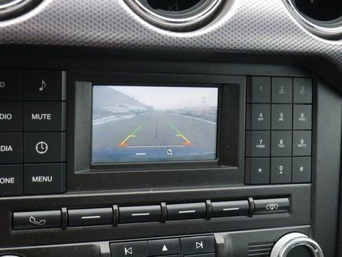 Used 2017 Ford Mustang GT image 3