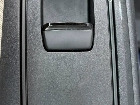 Used 2019 Subaru Impreza 2.0i AWD/4WD image 24