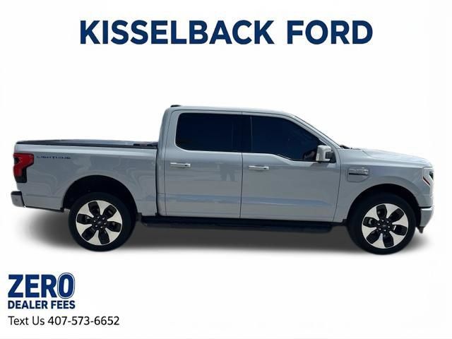 Used 2023 Ford F150 Lightning Platinum AWD/4WD image 4