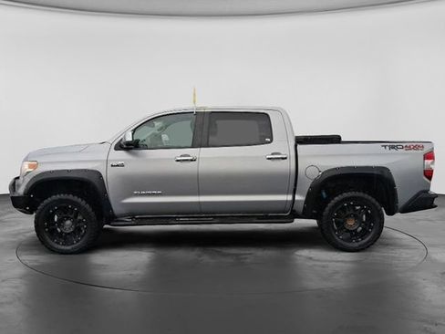 Used 2016 Toyota Tundra Limited w/ TRD Off Road Package AWD/4WD image 10