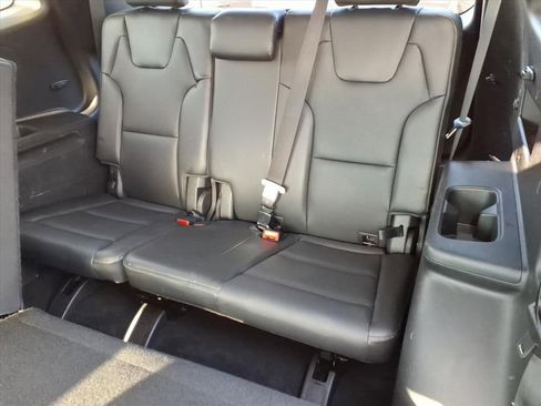 Used 2023 Kia Telluride LX image 13