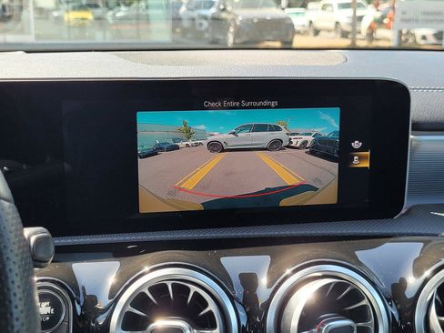 Used 2020 Mercedes-Benz CLA 250 image 15