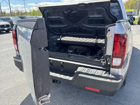 Used 2019 Honda Ridgeline RTL image 12
