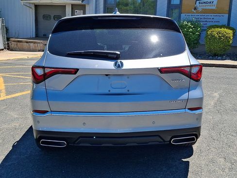 Certified 2024 Acura MDX SH-AWD w/ Technology Package image 5