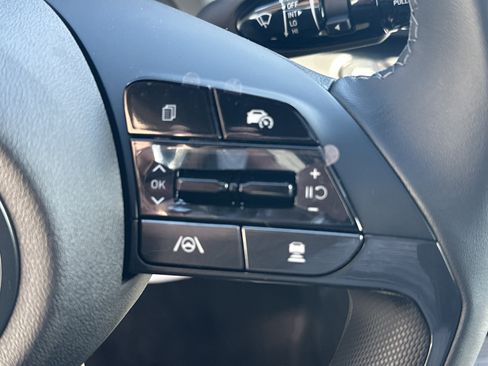 New 2026 Hyundai Elantra SEL Sport Premium image 25