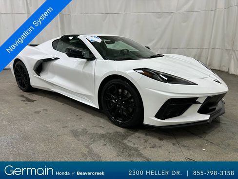 Used 2024 Chevrolet Corvette Stingray Coupe w/ Z51 Performance Package image 2