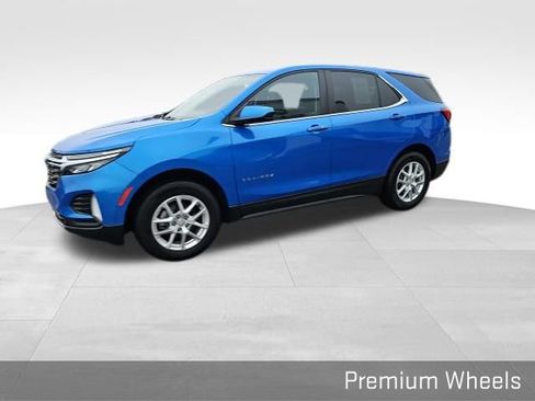 Used 2024 Chevrolet Equinox LT w/ LPO, Floor Liner Package image 11