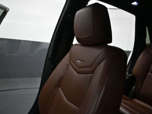 Used 2020 Cadillac XT5 Premium Luxury image 26