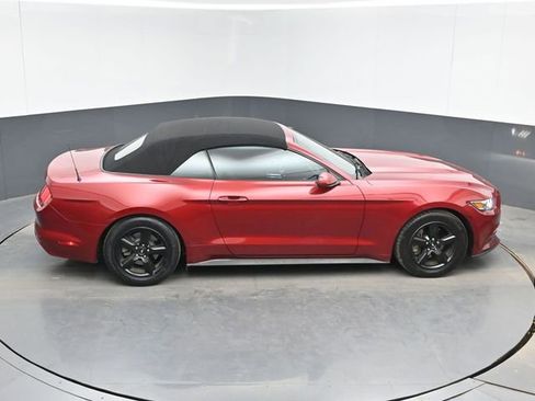 Used 2017 Ford Mustang Convertible RWD image 37