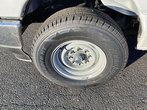 New 2026 Ford E-350 and Econoline 350 Super Duty w/ Power Equipment Group image 19