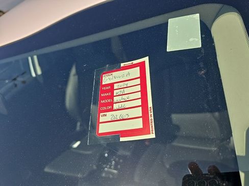 Certified 2024 Kia Sportage EX image 5