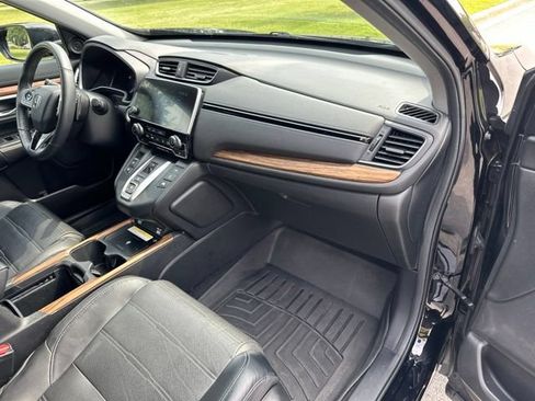 Used 2022 Honda CR-V Touring image 28