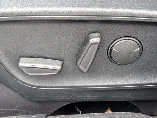 Used 2020 Ford Escape SEL FWD image 8