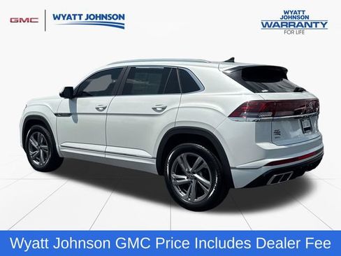 Used 2024 Volkswagen Atlas Cross Sport SEL R-Line AWD/4WD image 3