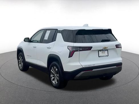 Used 2025 Chevrolet Equinox LT image 11