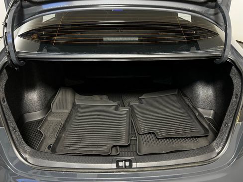 Certified 2025 Toyota Corolla SE image 23