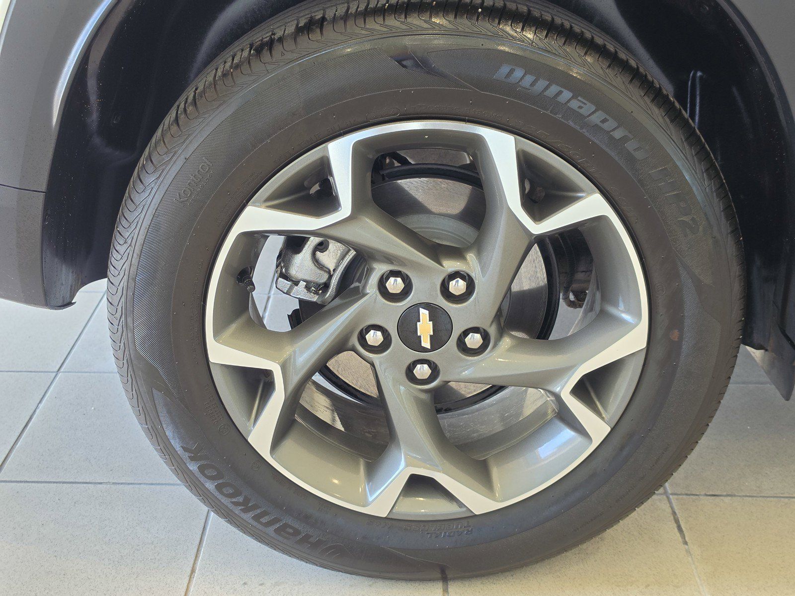 Used 2025 Chevrolet Trax LT FWD image 30