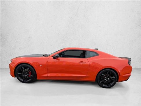 Used 2021 Chevrolet Camaro LT w/ 1LE Track Performance Package image 9