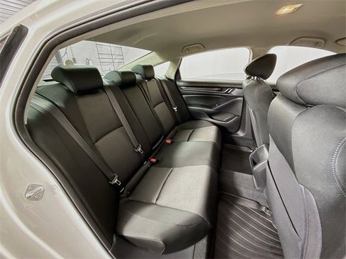 Used 2022 Honda Accord Hybrid image 27