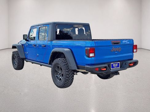 Used 2022 Jeep Gladiator Mojave w/ Trailer Tow Package AWD/4WD image 3