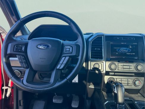 Used 2015 Ford F150 XLT w/ Equipment Group 301A Mid RWD image 23