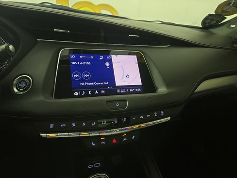 Certified 2021 Cadillac XT4 Premium Luxury w/ Cold Weather Package FWD image 23
