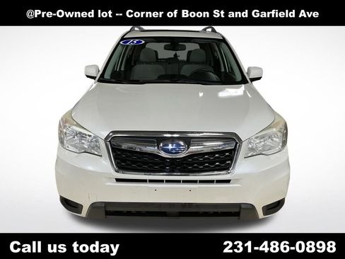 Used 2015 Subaru Forester 2.5i Premium w/ All-Weather Package image 10