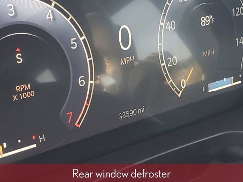 Used 2023 Jeep Grand Cherokee Limited AWD/4WD image 16