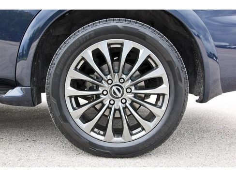 Used 2021 Nissan Armada Platinum w/ Captain's Chairs Package RWD image 38