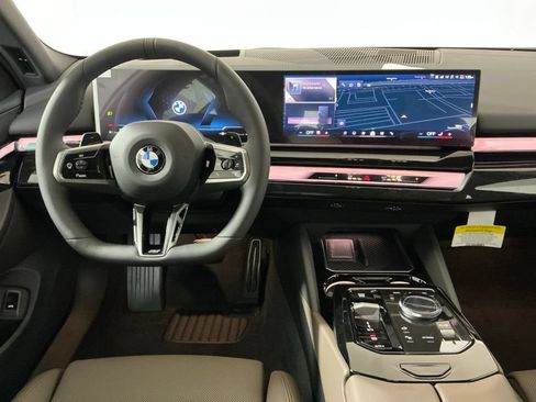 New 2027 BMW 530i xDrive w/ M Sport Package AWD/4WD image 9