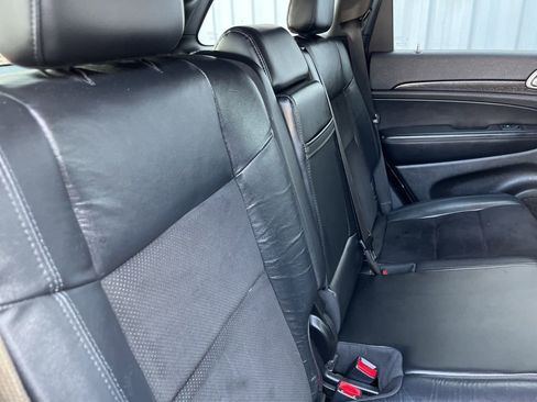 Used 2018 Jeep Grand Cherokee Altitude image 43