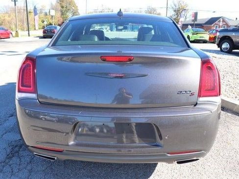 Used 2023 Chrysler 300 S image 5