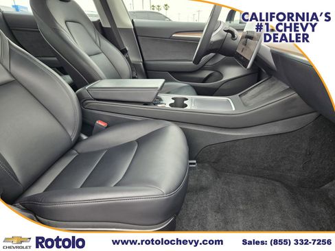 Used 2023 Tesla Model 3 Standard Range image 11