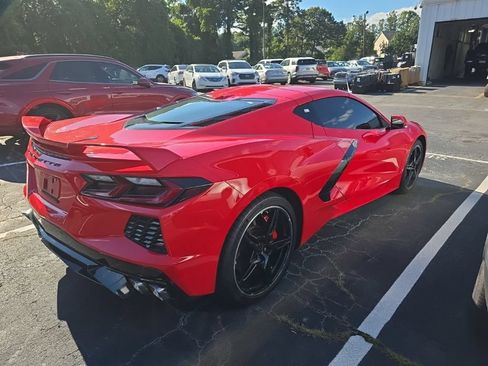Used 2020 Chevrolet Corvette Stingray Preferred Cpe w/ 2LT Preferred Equipment Group RWD image 3