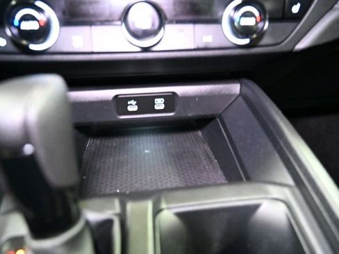 Used 2024 Honda Accord EX image 29