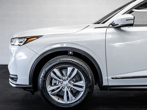 New 2026 Acura MDX SH-AWD image 12