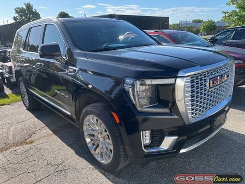 Used 2024 GMC Yukon Denali AWD/4WD image 2