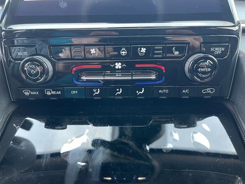 New 2024 Jeep Grand Cherokee Limited 4xe w/ Luxury Tech Group II AWD/4WD image 27