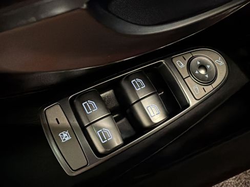 Certified 2018 Mercedes-Benz E 43 AMG 4MATIC Sedan image 14