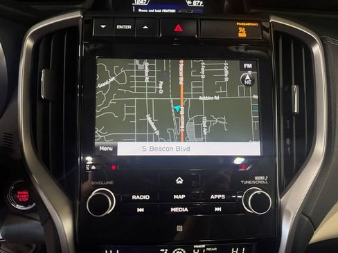 Used 2019 Subaru Ascent Limited w/ Popular Package #3 AWD/4WD image 12