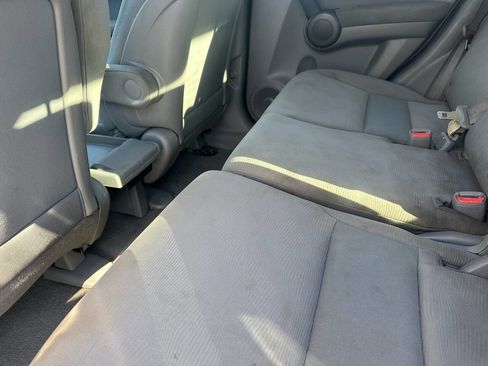 Used 2010 Honda CR-V LX image 4