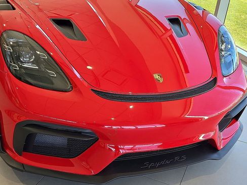 Used 2025 Porsche 718 Boxster Spyder RS image 9