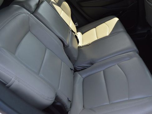 Used 2020 GMC Terrain SLE w/ Driver Convenience Package AWD/4WD image 26